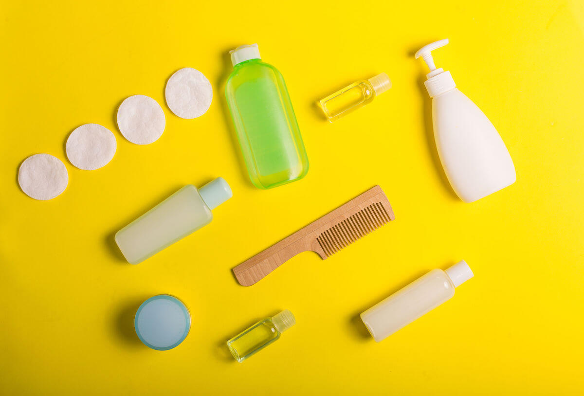 TOP 12 Best Travel Toiletry Bottles 2021 (TSA Approved & Leakproof)